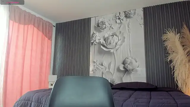 DylanRoyce  online show from 03/23/26, 12:27