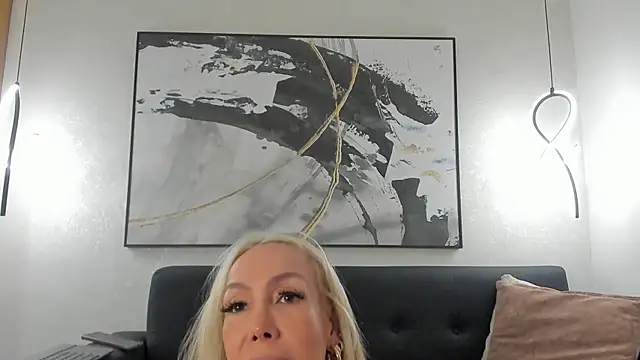 SophiMarin online show from 04/21/26, 11:17