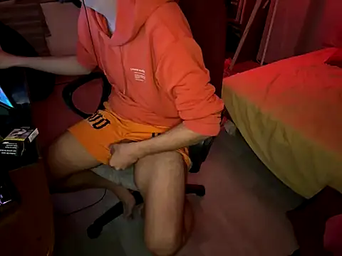 xhusskie online show from 02/24/26, 06:42