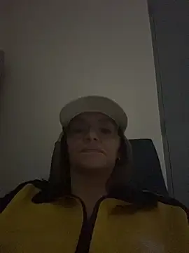 kendra leroy online show from 03/24/26, 01:38