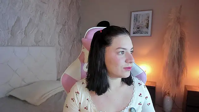 Snapshot of Dollhell chatting on 02/25/26, 11:10 Dollhell online show from 02/25/26, 11:10