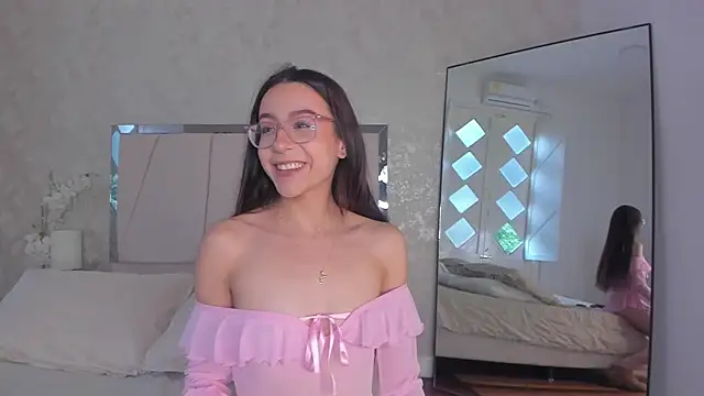 Arii wilde online show from 04/19/26, 01:23
