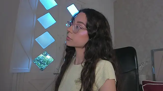 Arii wilde online show from 04/09/26, 01:50