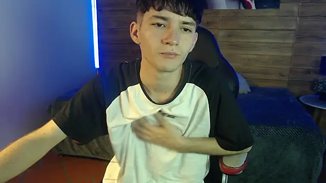 trevor mob online show from 04/08/26, 07:26