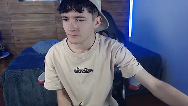 trevor mob online show from 04/15/26, 07:58