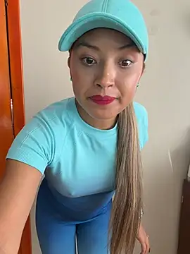 Snapshot of RubiaMorena chatting on 02/24/26, 07:37 RubiaMorena online show from 02/24/26, 07:37