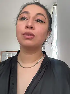 Ashleeyprincess01 online show from 03/02/26, 07:43