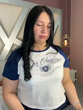 Ashleeyprincess01 online show from 03/22/26, 12:50