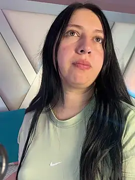 Ashleeyprincess01 online show from 05/06/26, 12:20