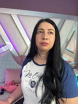 Ashleeyprincess01 online show from 04/02/26, 01:18