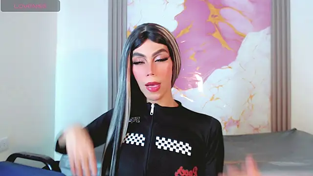 Gema Jones  online show from 03/23/26, 07:47