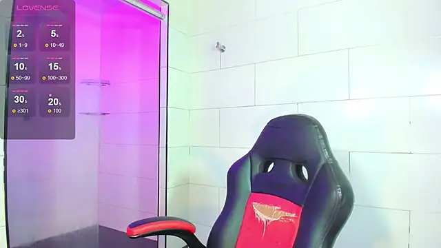 Gema Jones  online show from 04/10/26, 07:32