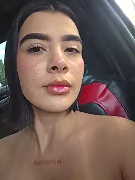 Snapshot of Sweetnahoxxx chatting on 02/26/26, 09:37 Sweetnahoxxx online show from 02/26/26, 09:37