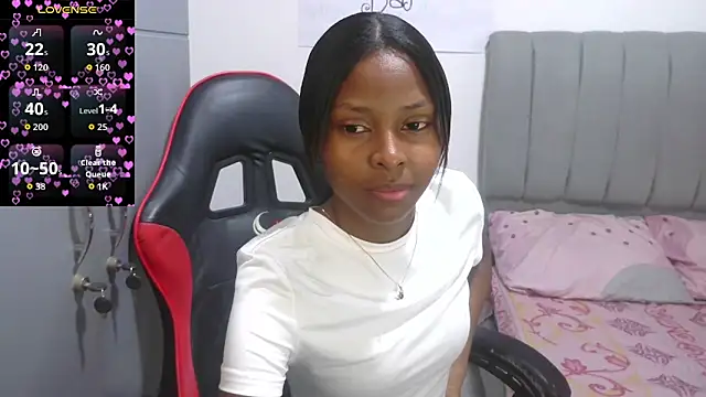 Dulce camx online show from 04/03/26, 04:08