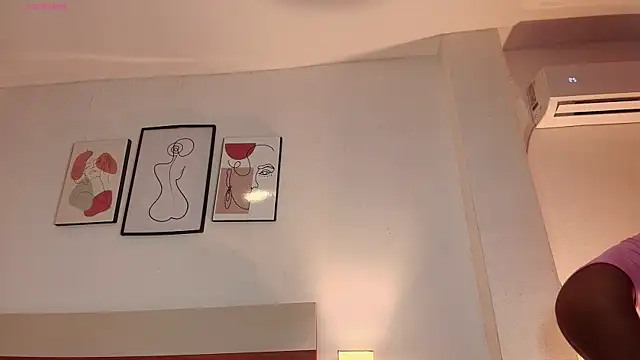 Brownluxe1 online show from 02/28/26, 12:05