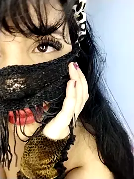 ya9oooT online show from 05/11/26, 02:40