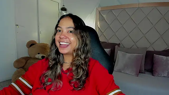 dulce lyraa1 online show from 03/10/26, 04:38