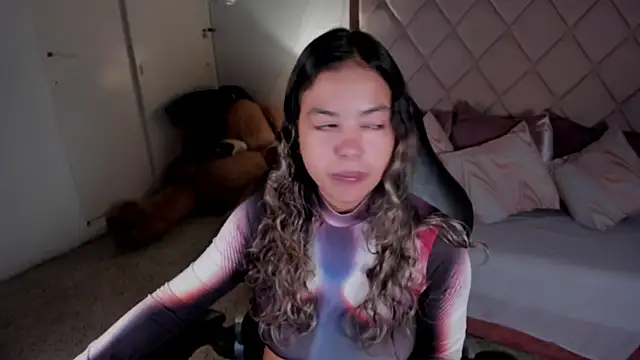 dulce lyraa1 online show from 05/14/26, 04:09