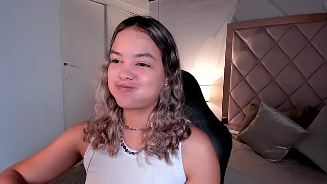 Snapshot of dulce_lyraa1 chatting on 07/07/26, 04:26 dulce lyraa1 online show from 07/07/26, 04:26