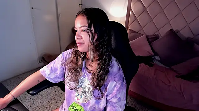 dulce lyraa1 online show from 06/02/26, 08:58