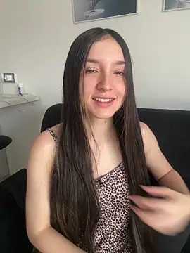 xluxulua online show from 03/15/26, 10:06