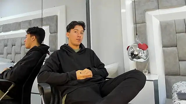 Snapshot of Austin_Reedss chatting on 02/26/26, 12:16 Austin Reedss online show from 02/26/26, 12:16