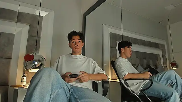 Snapshot of Austin_Reedss chatting on 03/14/26, 04:51 Austin Reedss online show from 03/14/26, 04:51