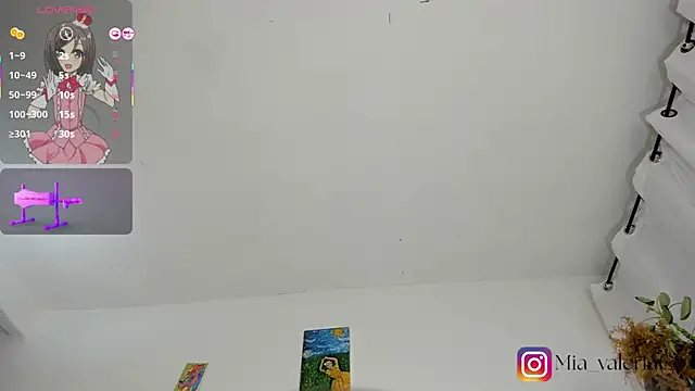 Mia-Valeria- online show from 07/07/26, 06:47