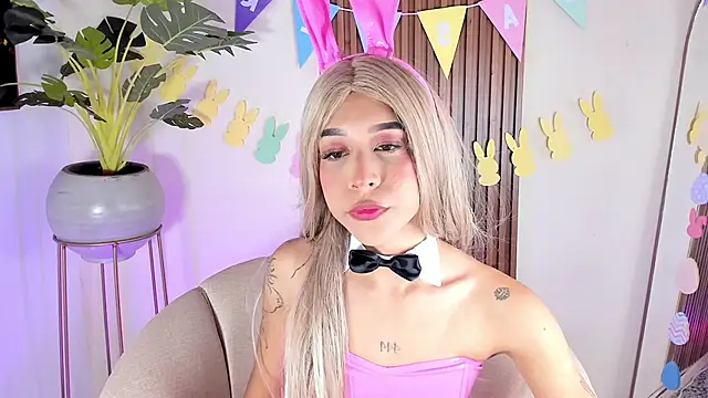 Lady  scarlett online show from 04/05/26, 09:54