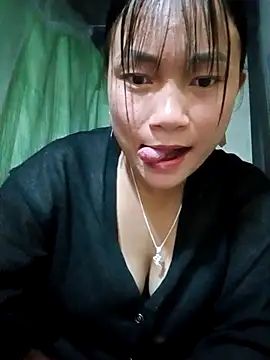 mami-rubi online show from 04/23/26, 12:00