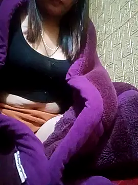 mami-rubi online show from 03/04/26, 10:17