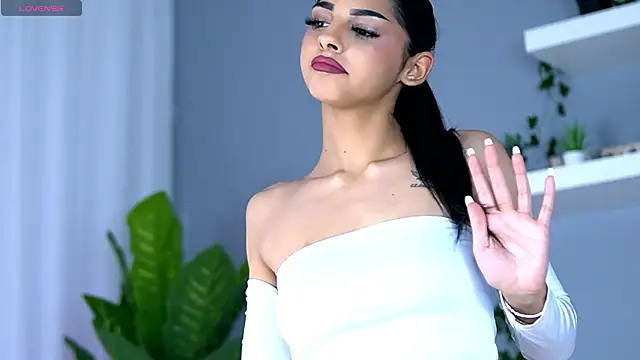 AvaCalvert online show from 03/06/26, 08:15