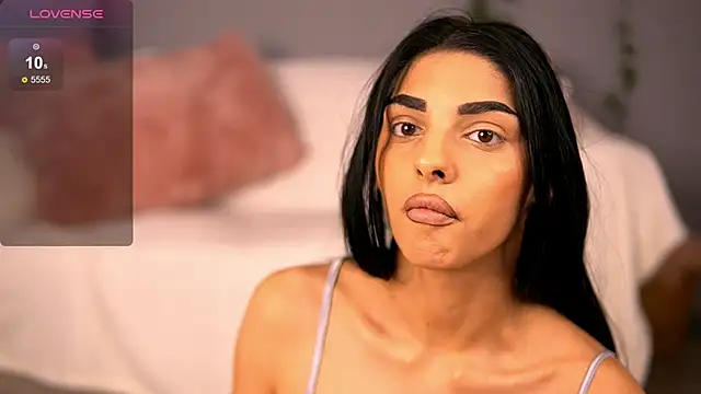 AvaCalvert online show from 04/17/26, 07:06