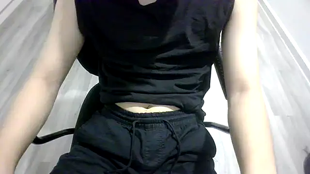 Snapshot of javv301 chatting on 02/24/26, 06:47 javv301 online show from 02/24/26, 06:47