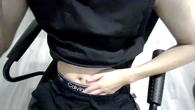 Snapshot of javv301 chatting on 02/26/26, 04:23 javv301 online show from 02/26/26, 04:23