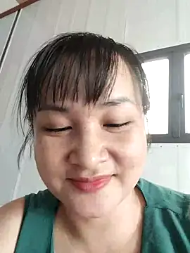 Snapshot of Jeassi-sica01 chatting on 06/20/26, 01:21 Jeassi-sica01 online show from 06/20/26, 01:21