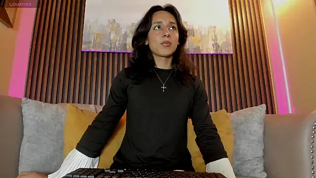 Elisasue online show from 05/30/26, 02:51