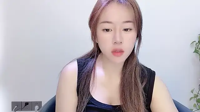 Baixi-01 online show from 04/19/26, 04:35