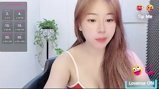 Snapshot of Baixi-01 chatting on 07/08/26, 03:51 Baixi-01 online show from 07/08/26, 03:51