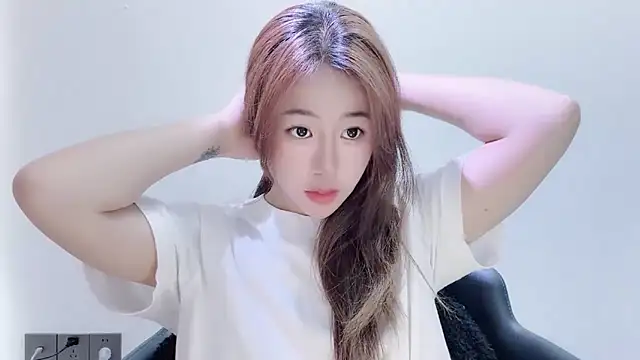 Baixi-01 online show from 05/13/26, 05:03