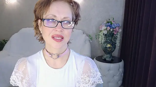 LioraWeiss online show from 03/05/26, 06:43