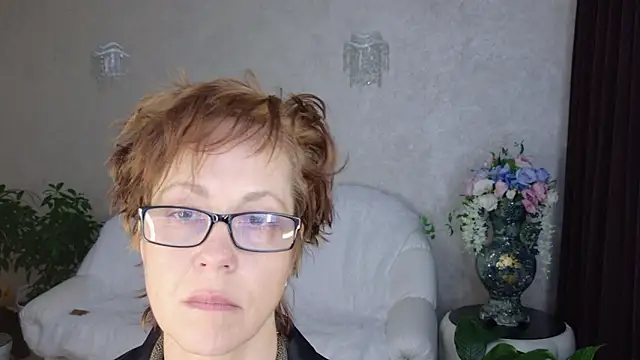 LioraWeiss online show from 03/09/26, 06:39