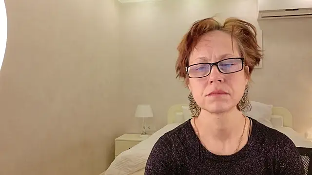 LioraWeiss online show from 03/27/26, 08:01