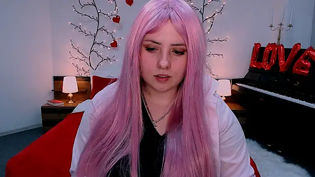 Hennessy bunny online show from 03/18/26, 08:21