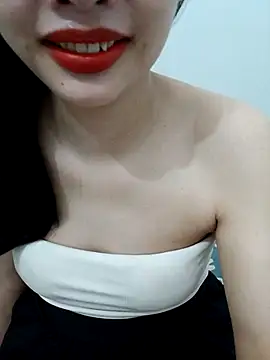 AmberBelle 007 online show from 04/10/26, 03:08