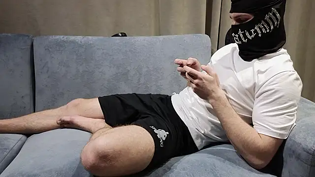 chantatummm online show from 03/26/26, 08:40