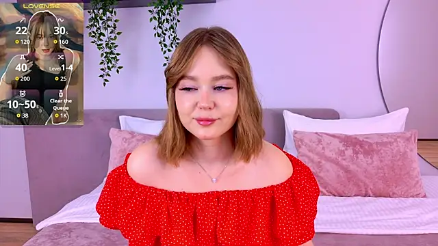 Snapshot of ElaraVance chatting on 07/09/26, 05:08 ElaraVance online show from 07/09/26, 05:08