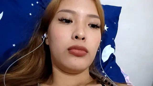 EllieCoconut001 online show from 03/29/26, 10:50