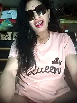 Snapshot of Rashmika_Mandana chatting on 04/26/26, 07:00 Rashmika Mandana online show from 04/26/26, 07:00
