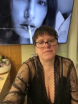 expensive lady online show from 04/04/26, 05:08